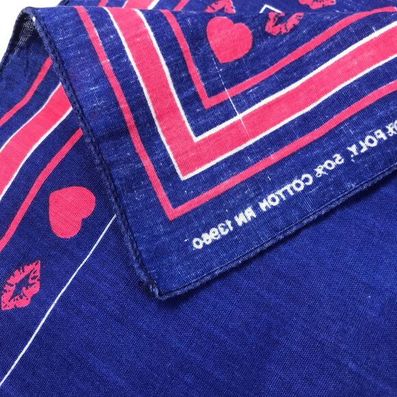 vintage bandana Kiss And Hearts Navy Blue And Pink RN‎ 13960